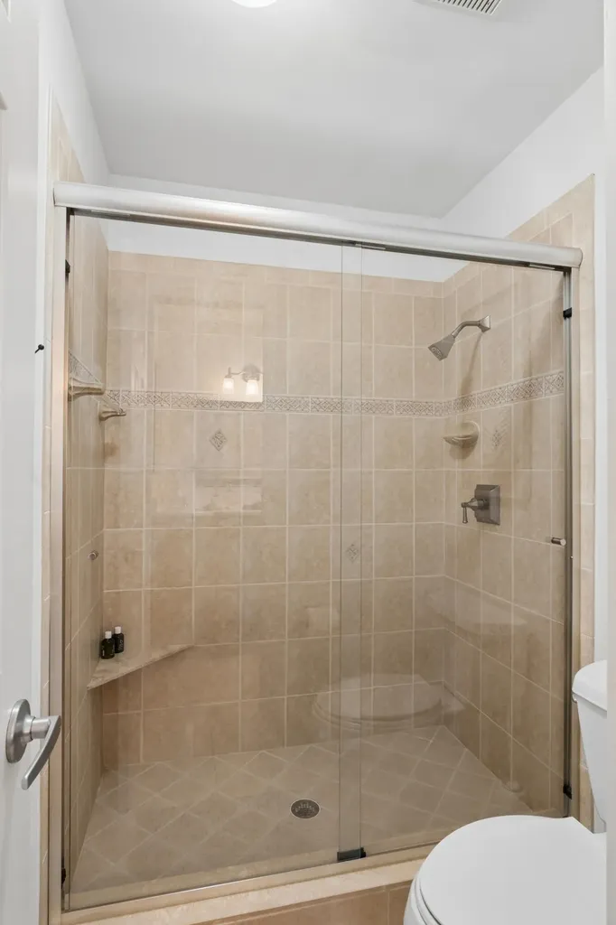 33 Selby Lane Palm Beach Gardens FL 33418