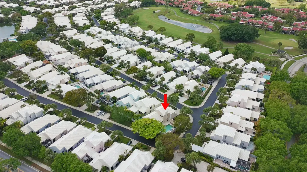 33 Selby Lane Palm Beach Gardens FL 33418