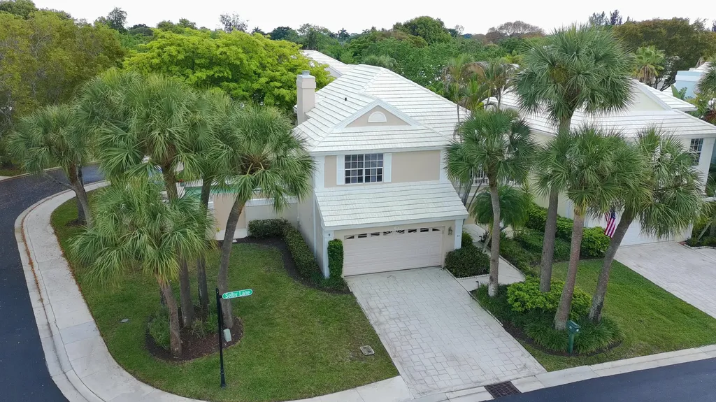 33 Selby Lane Palm Beach Gardens FL 33418