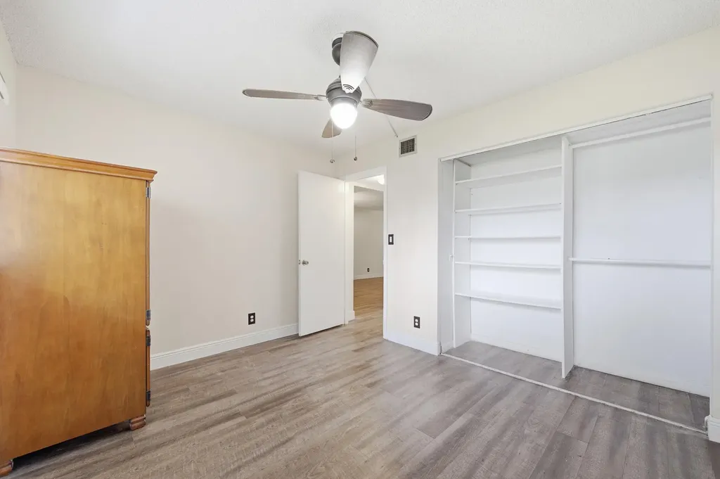 1981 W Woolbright Road Boynton Beach FL 33426