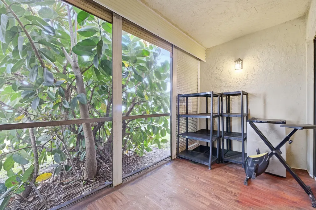 1981 W Woolbright Road Boynton Beach FL 33426