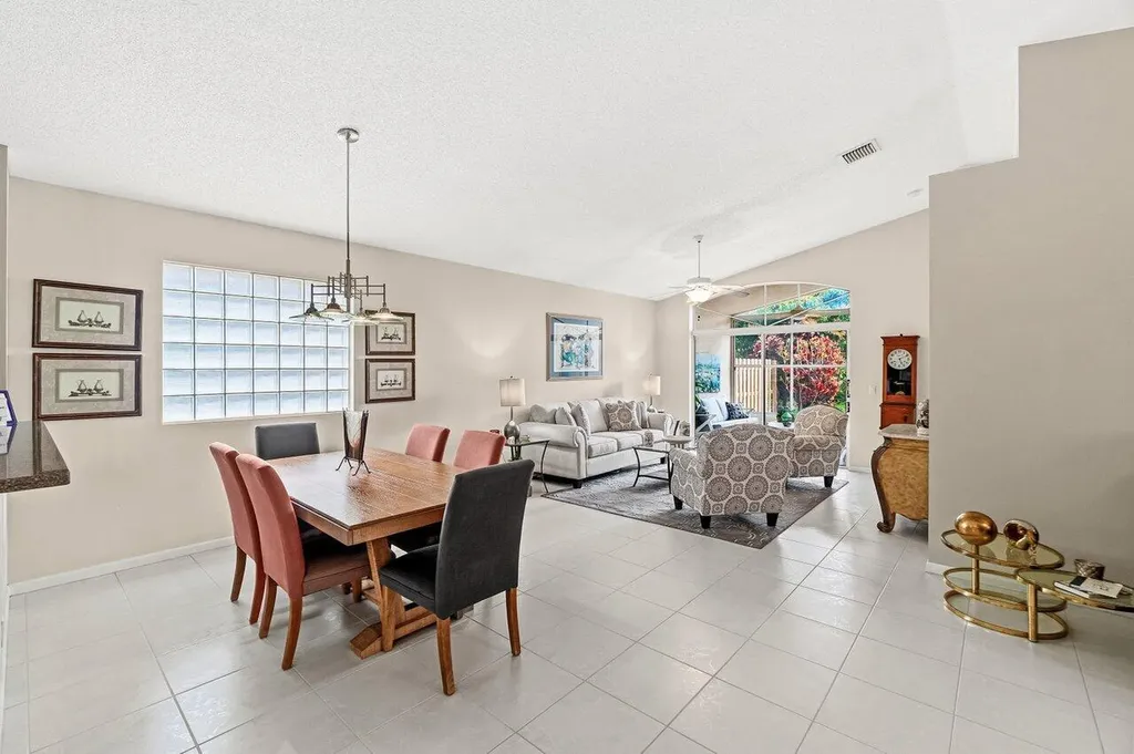 9562 Cherry Blossom Court Boynton Beach FL 33437