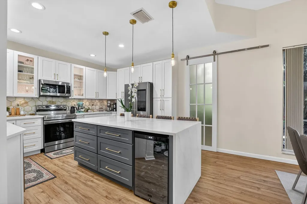 23451 Water Circle Boca Raton FL 33486