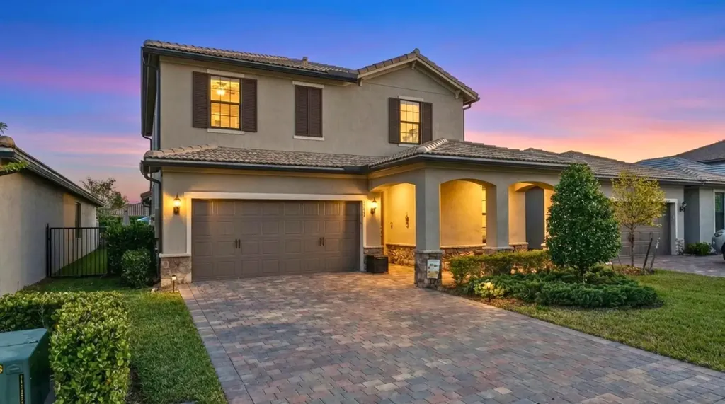 8623 Patron Lane Lake Worth FL 33467