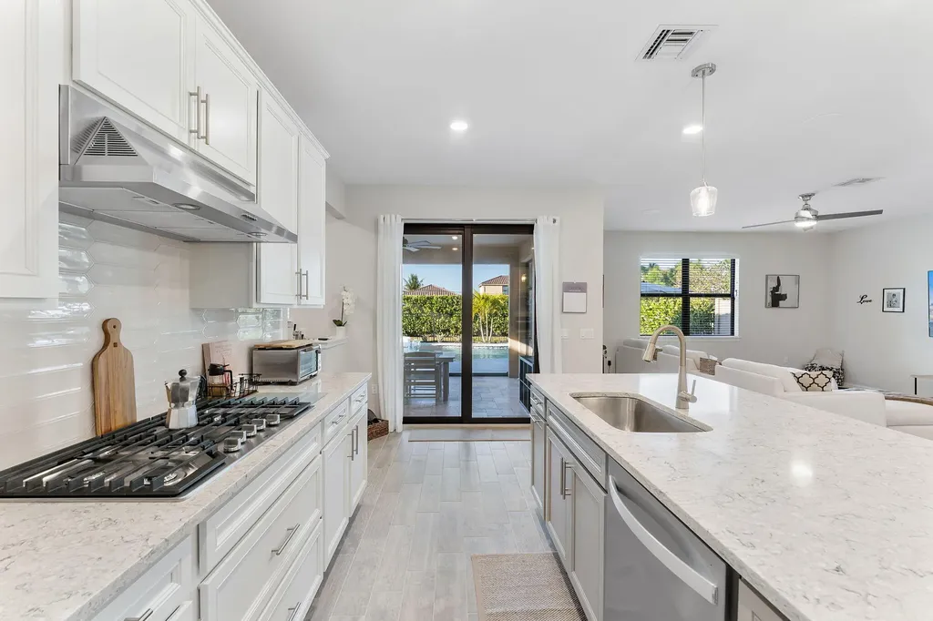 8623 Patron Lane Lake Worth FL 33467