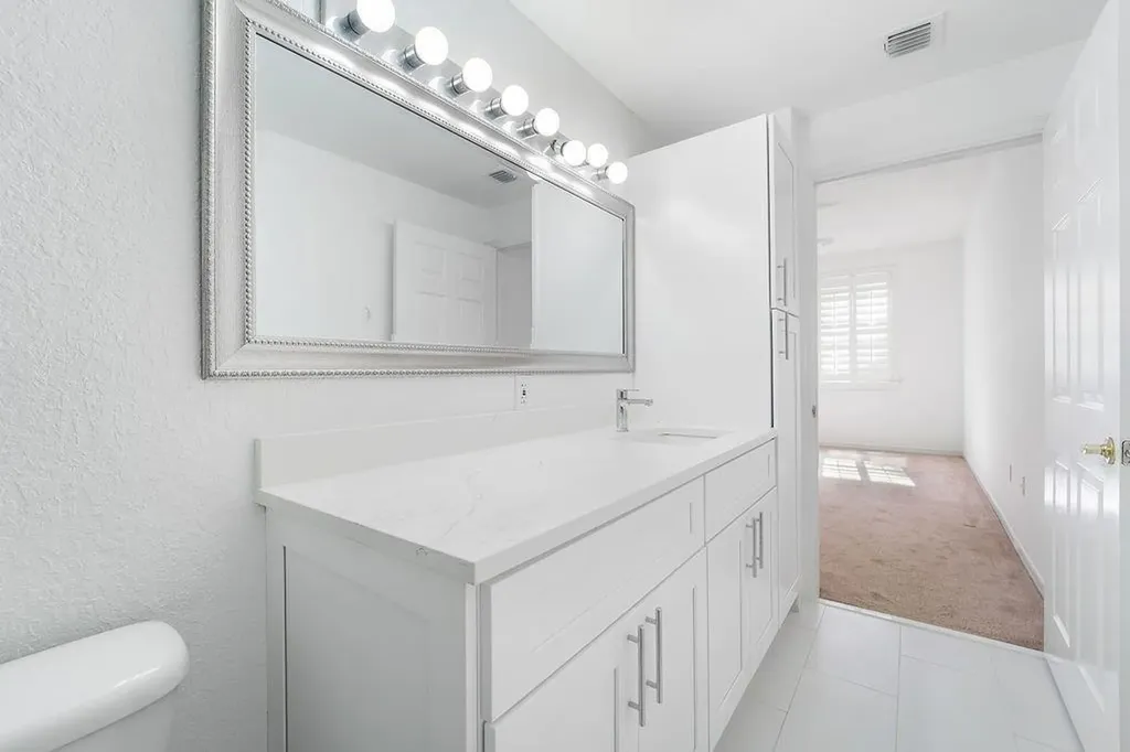 1805 N Flagler Drive West Palm Beach FL 33407