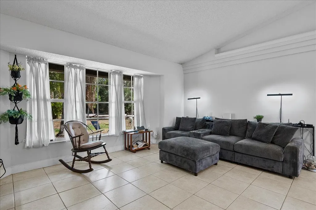 14537 77th Place N Loxahatchee FL 33470