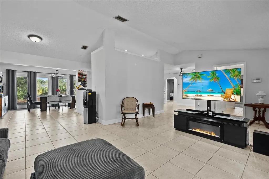 14537 77th Place N Loxahatchee FL 33470