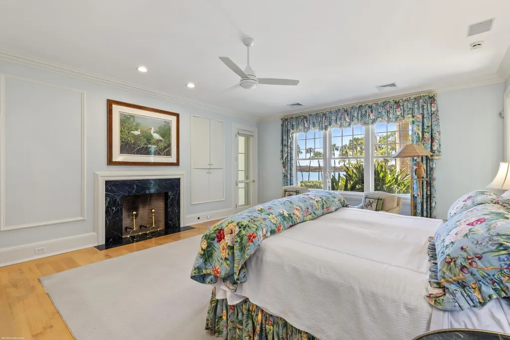 228 S Beach Road Jupiter Island FL 33455