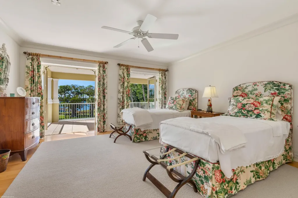 228 S Beach Road Jupiter Island FL 33455