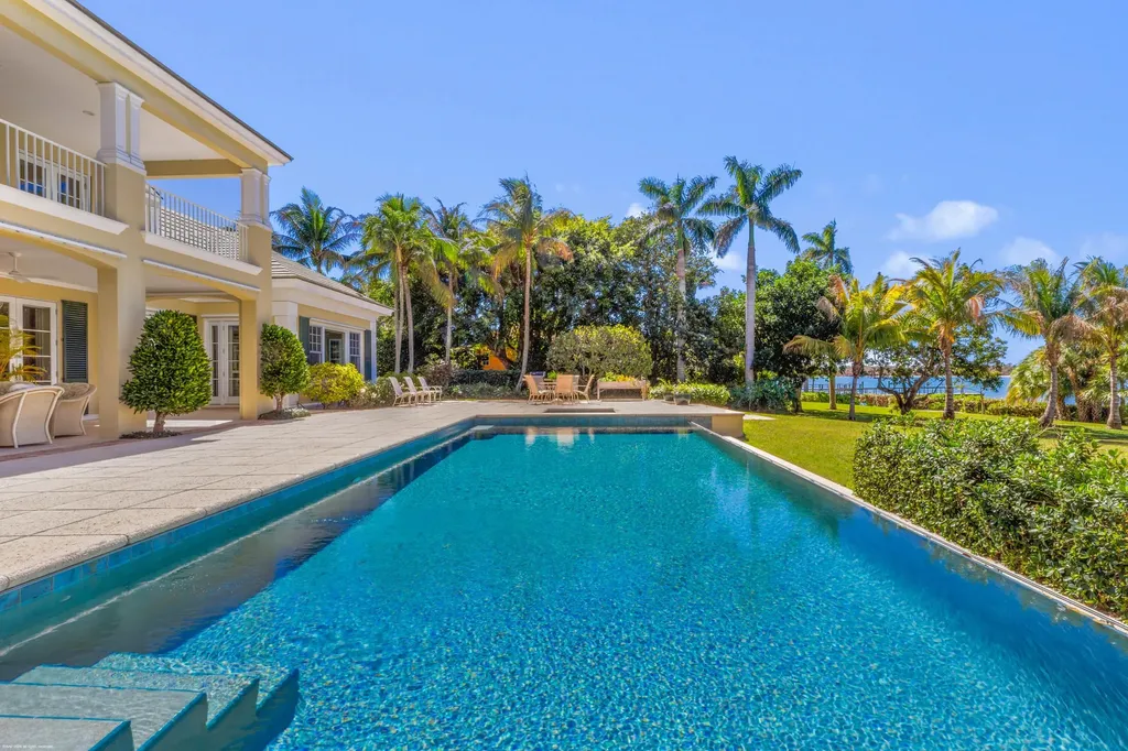 228 S Beach Road Jupiter Island FL 33455