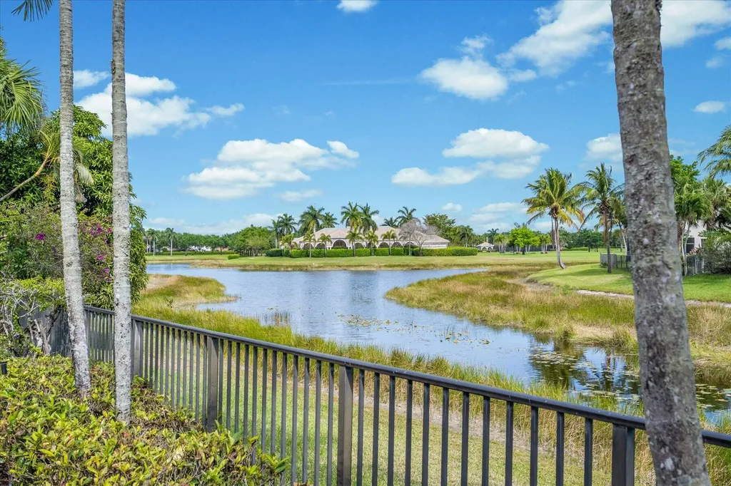 11640 S Sea Court Wellington FL 33449