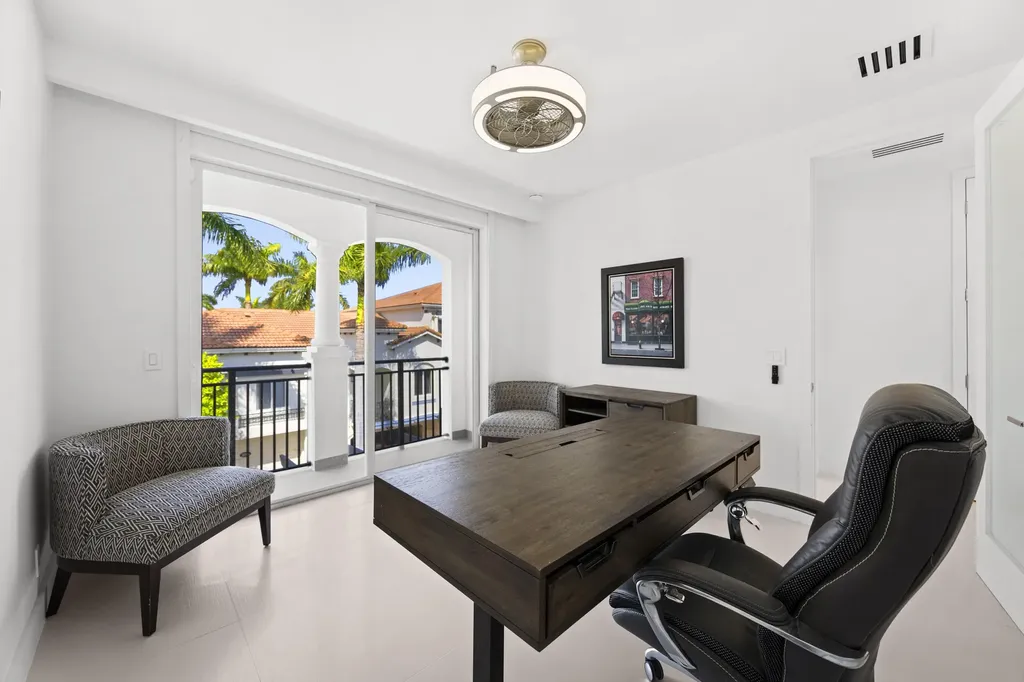 3055 Waterside Circle Boynton Beach FL 33435