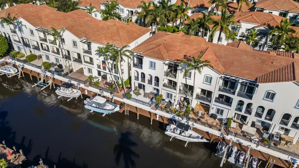 3055 Waterside Circle Boynton Beach FL 33435