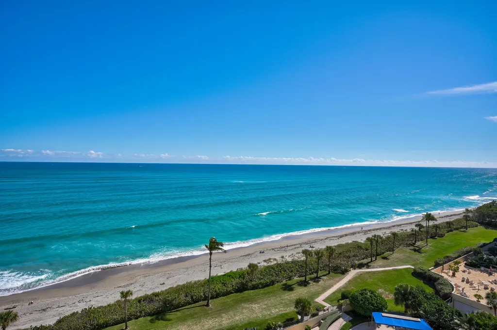 200 Ocean Trail Way Jupiter FL 33477