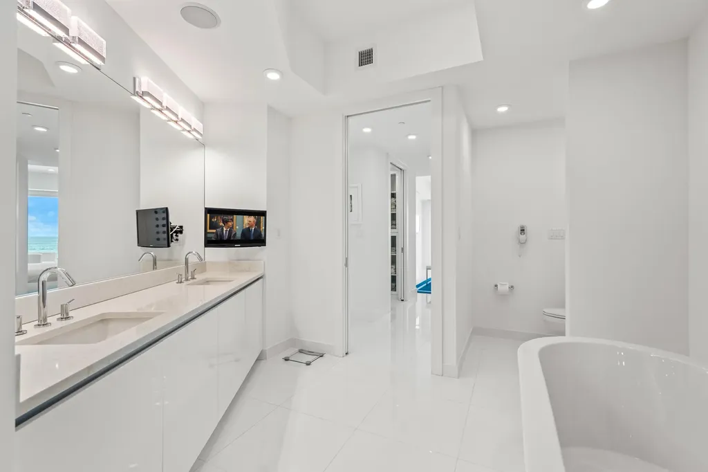 1200 Hillsboro Mile Hillsboro Beach FL 33062