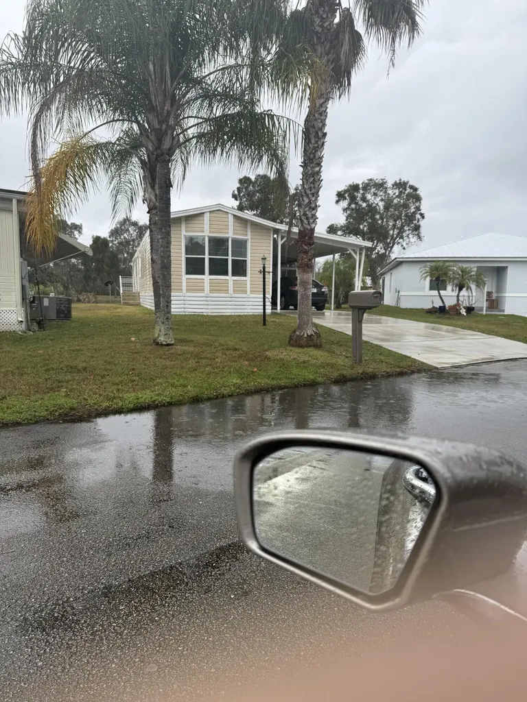 1 SE Gorda Way Port St Lucie FL 34952