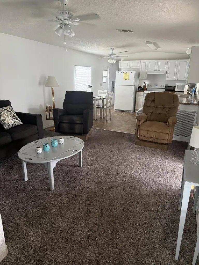 1 SE Gorda Way Port St Lucie FL 34952