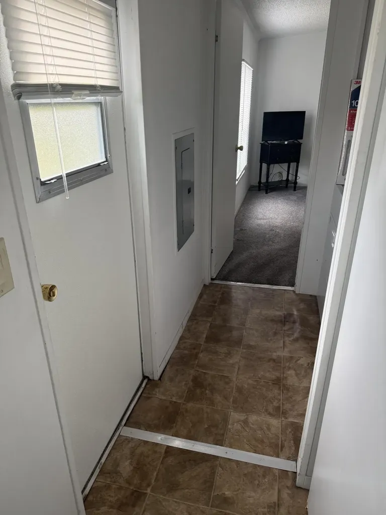 1 SE Gorda Way Port St Lucie FL 34952