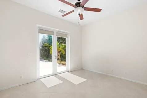 4162 Cedar Creek Ranch Circle Lake Worth FL 33467
