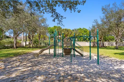 4162 Cedar Creek Ranch Circle Lake Worth FL 33467