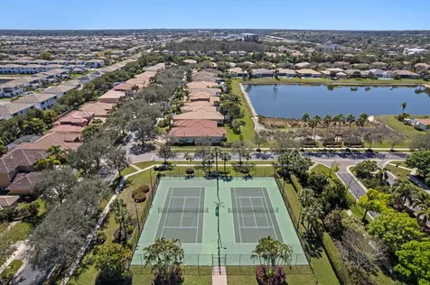 4162 Cedar Creek Ranch Circle Lake Worth FL 33467