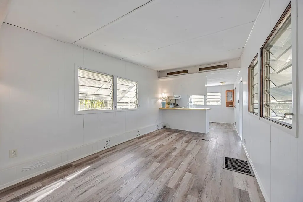 14556 Glenview Drive Delray Beach FL 33445