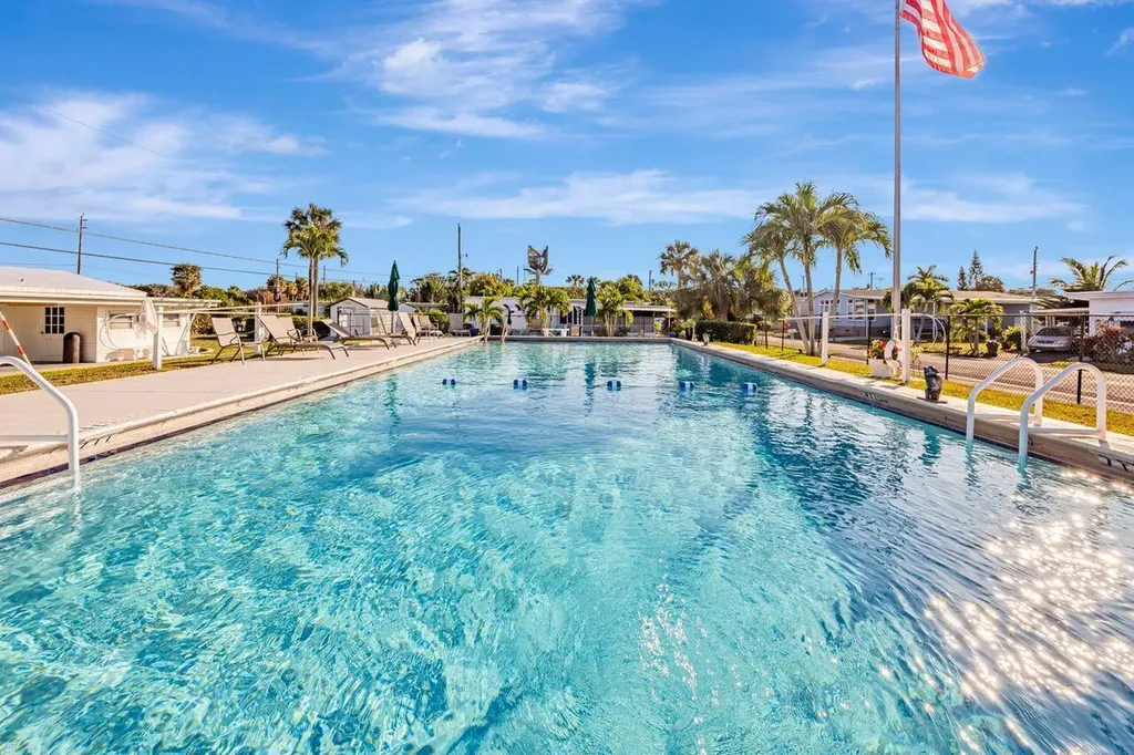 14556 Glenview Drive Delray Beach FL 33445