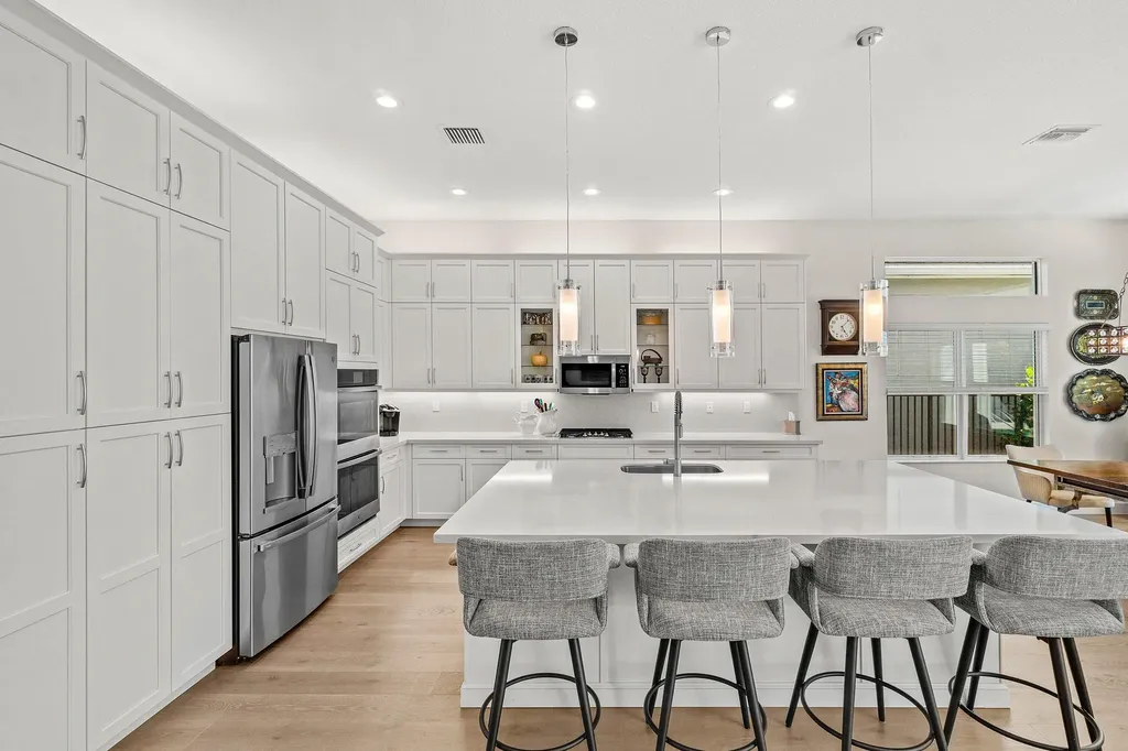 9918 Pecorino Isle Boynton Beach FL 33473