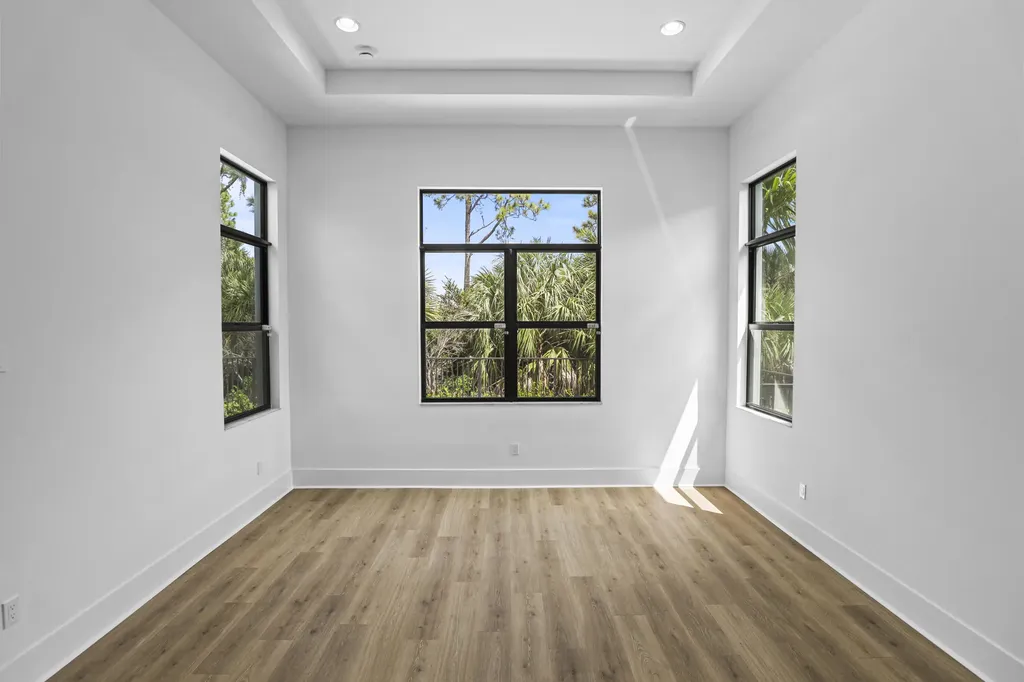 13286 Artisan Circle Palm Beach Gardens FL 33418