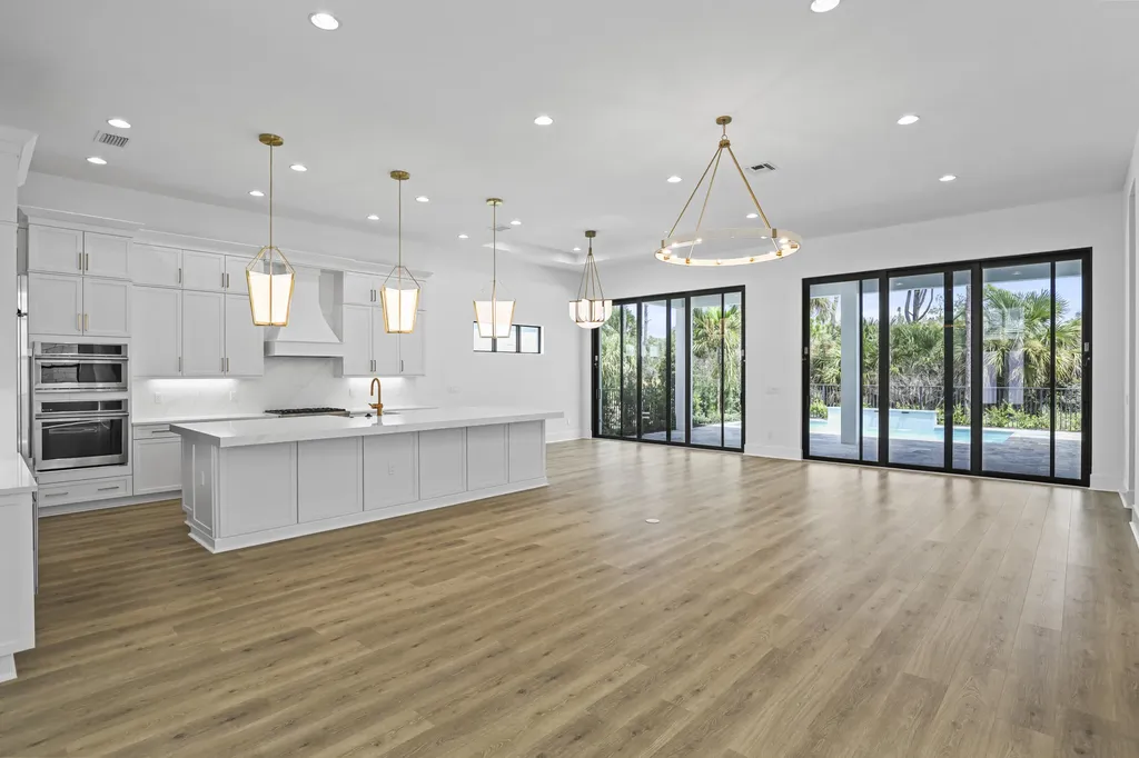 13286 Artisan Circle Palm Beach Gardens FL 33418