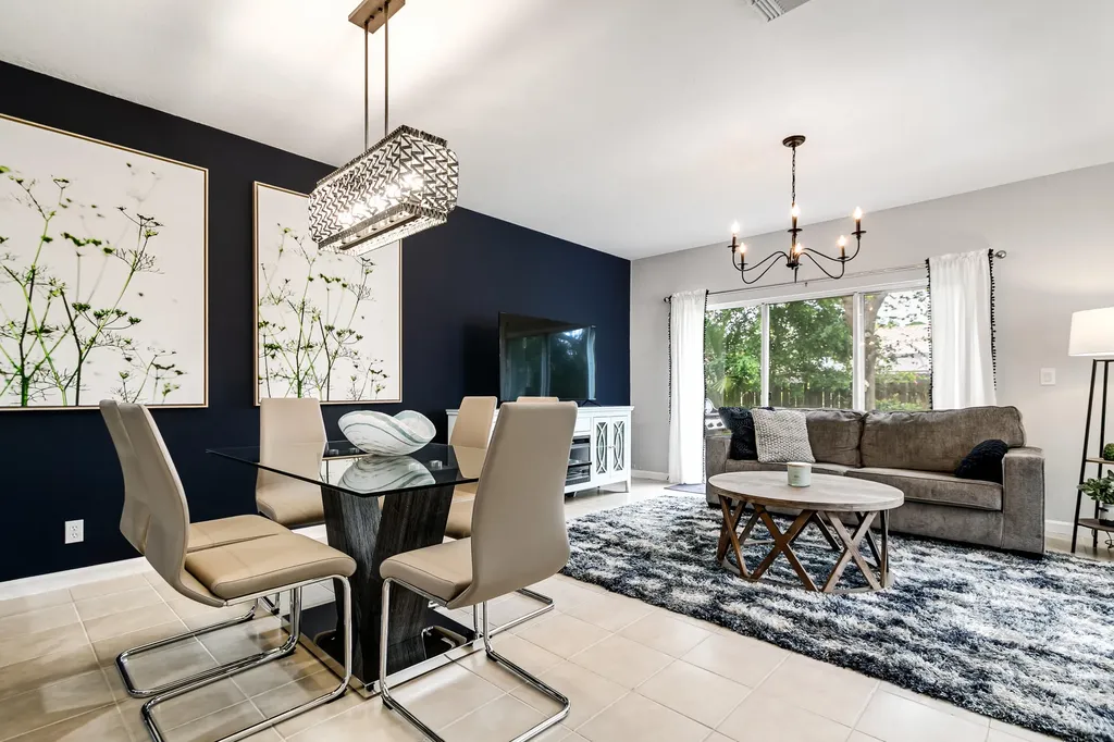 13354 Georgian Court Wellington FL 33414