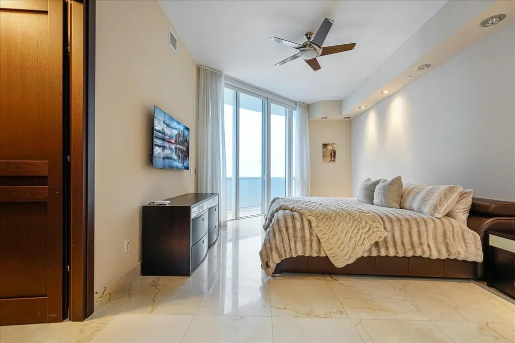 15901 Collins Avenue Sunny Isles Beach FL 33160