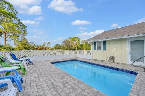 8690 Shadylake Lane Fort Pierce FL 34947
