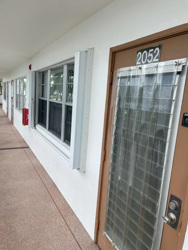 2052 Cornwall C Boca Raton FL 33434