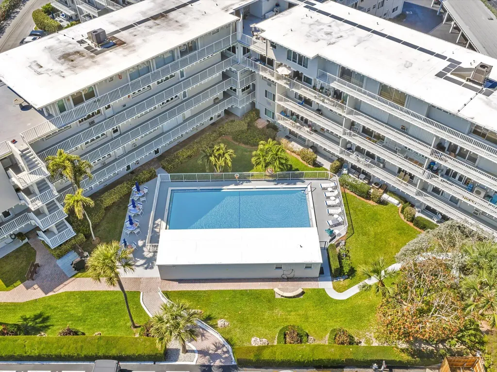 3500 S Ocean Boulevard South Palm Beach FL 33480