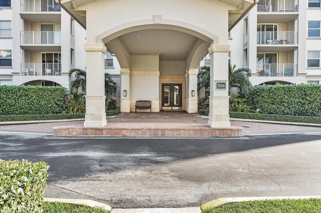3606 S Ocean Boulevard Highland Beach FL 33487
