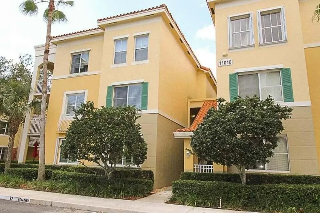 11018 Legacy Drive Palm Beach Gardens FL 33410