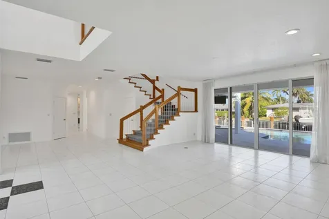 807 Coventry Street Boca Raton FL 33487