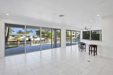 807 Coventry Street Boca Raton FL 33487