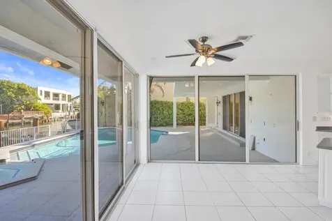 807 Coventry Street Boca Raton FL 33487