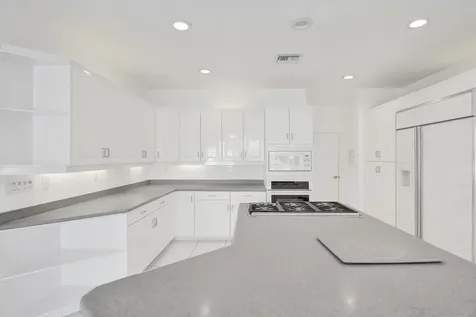 807 Coventry Street Boca Raton FL 33487