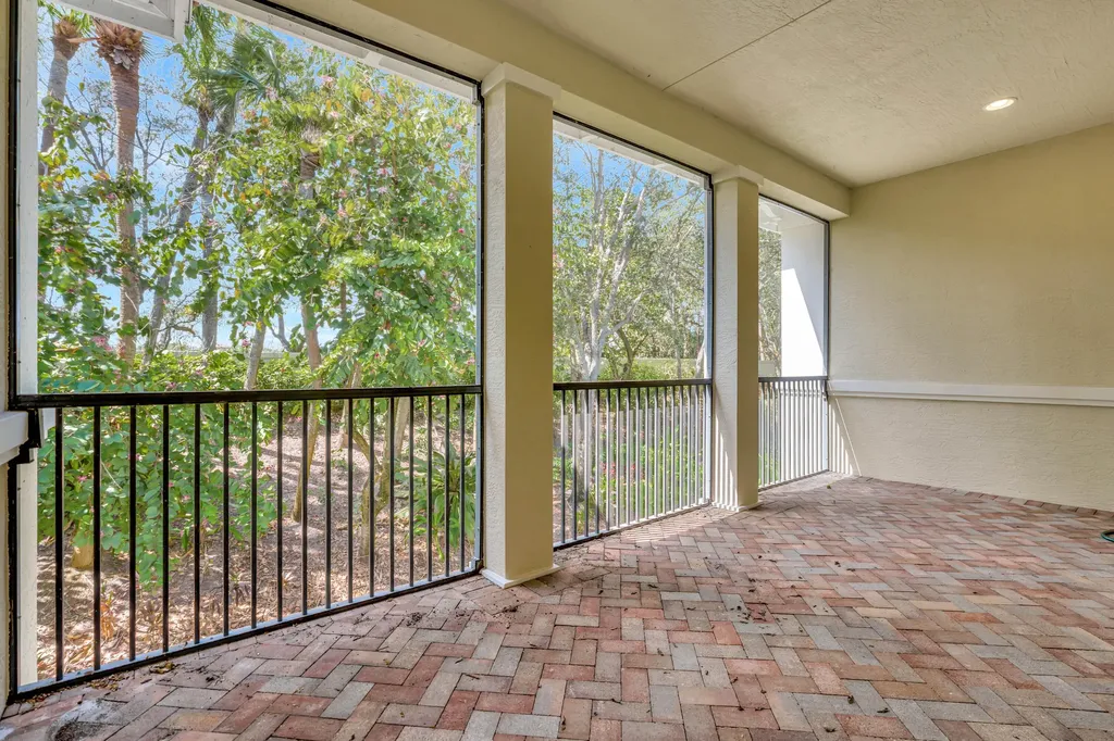 359 Chambord Terrace Palm Beach Gardens FL 33410