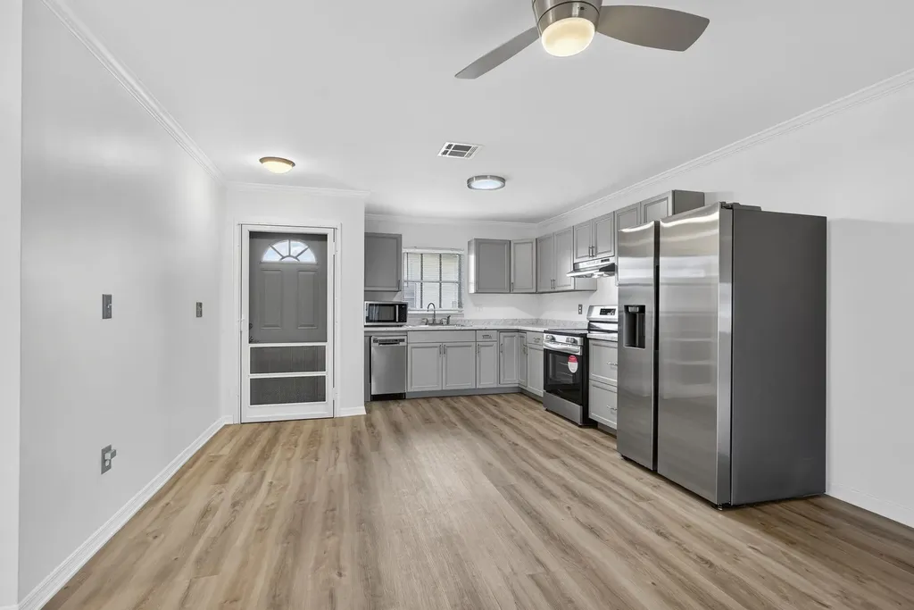 2960 Ashley Drive E West Palm Beach FL 33415