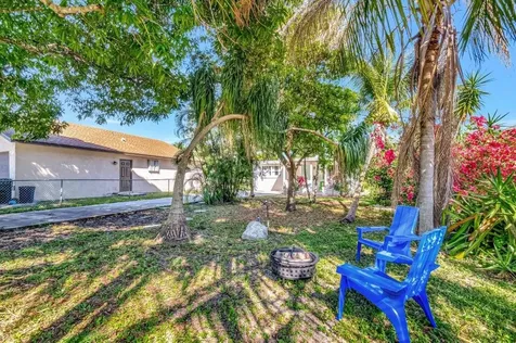 237 SW 3rd Avenue Delray Beach FL 33444