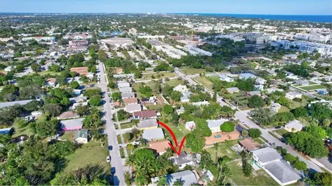 237 SW 3rd Avenue Delray Beach FL 33444