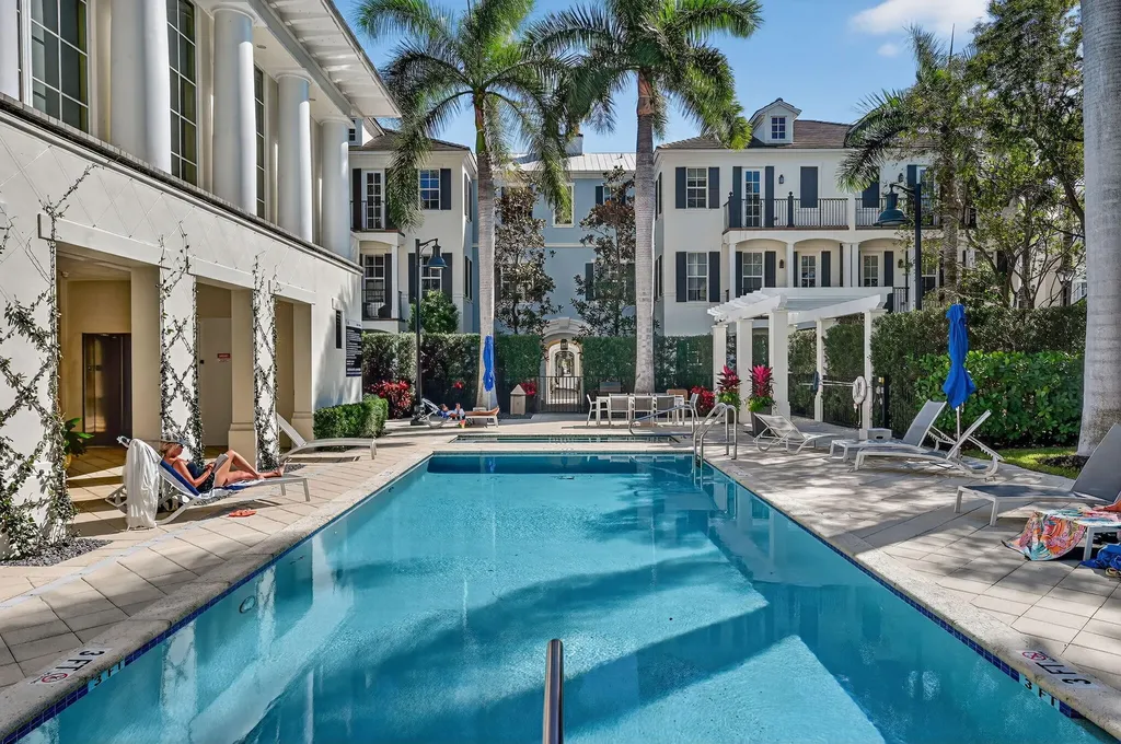 145 N Cannery Row Circle Delray Beach FL 33444
