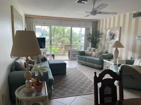 506 Davis Road Palm Springs FL 33461