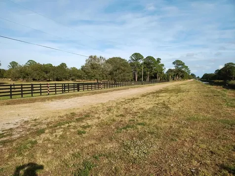 635 N Ffa Road Fort Pierce FL 34945