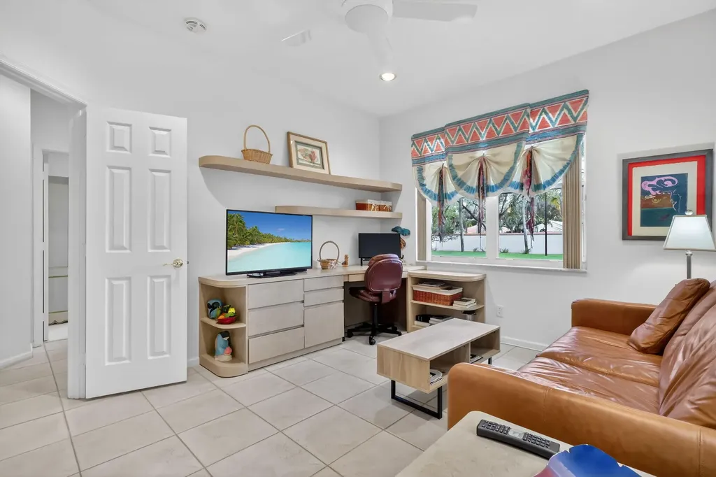 9848 Crescent View Drive S Boynton Beach FL 33437